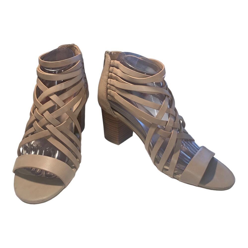 Wear Ever memory foam strappy sandals, size 9